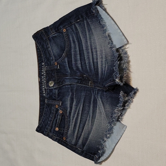 American Eagle hi rise festival dark wash shorts size 0 - Picture 1 of 6